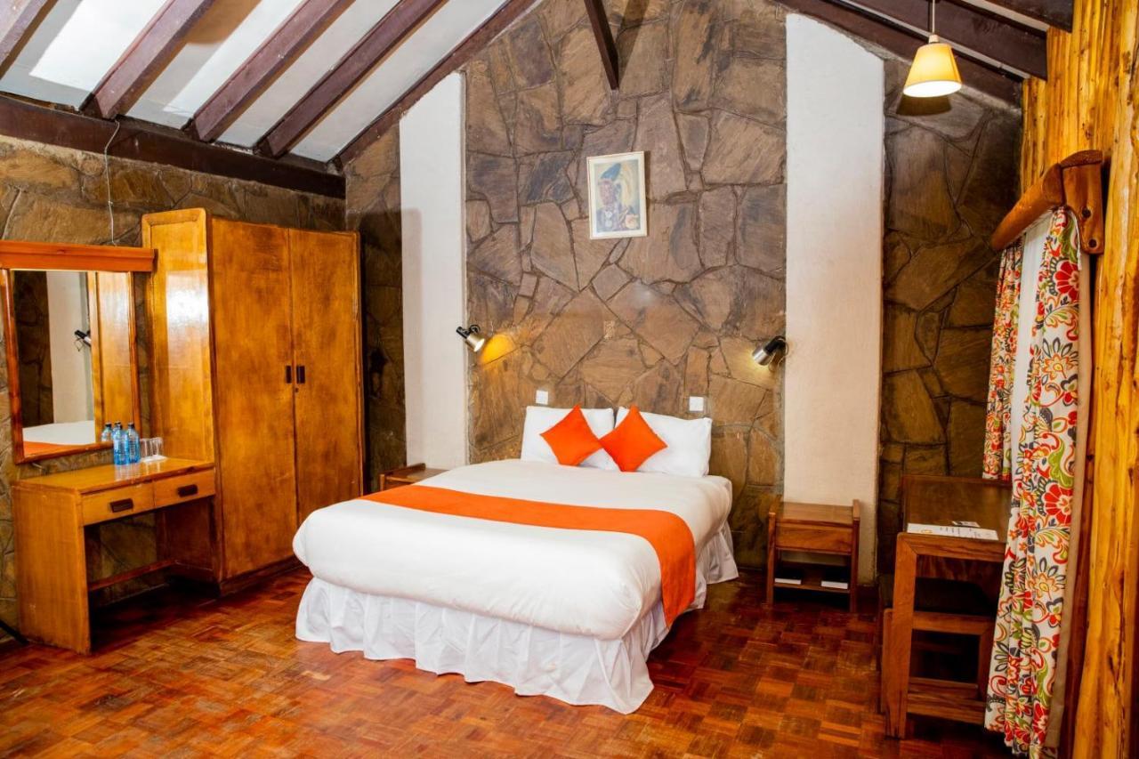 Naro Moru River Lodge Екстериор снимка