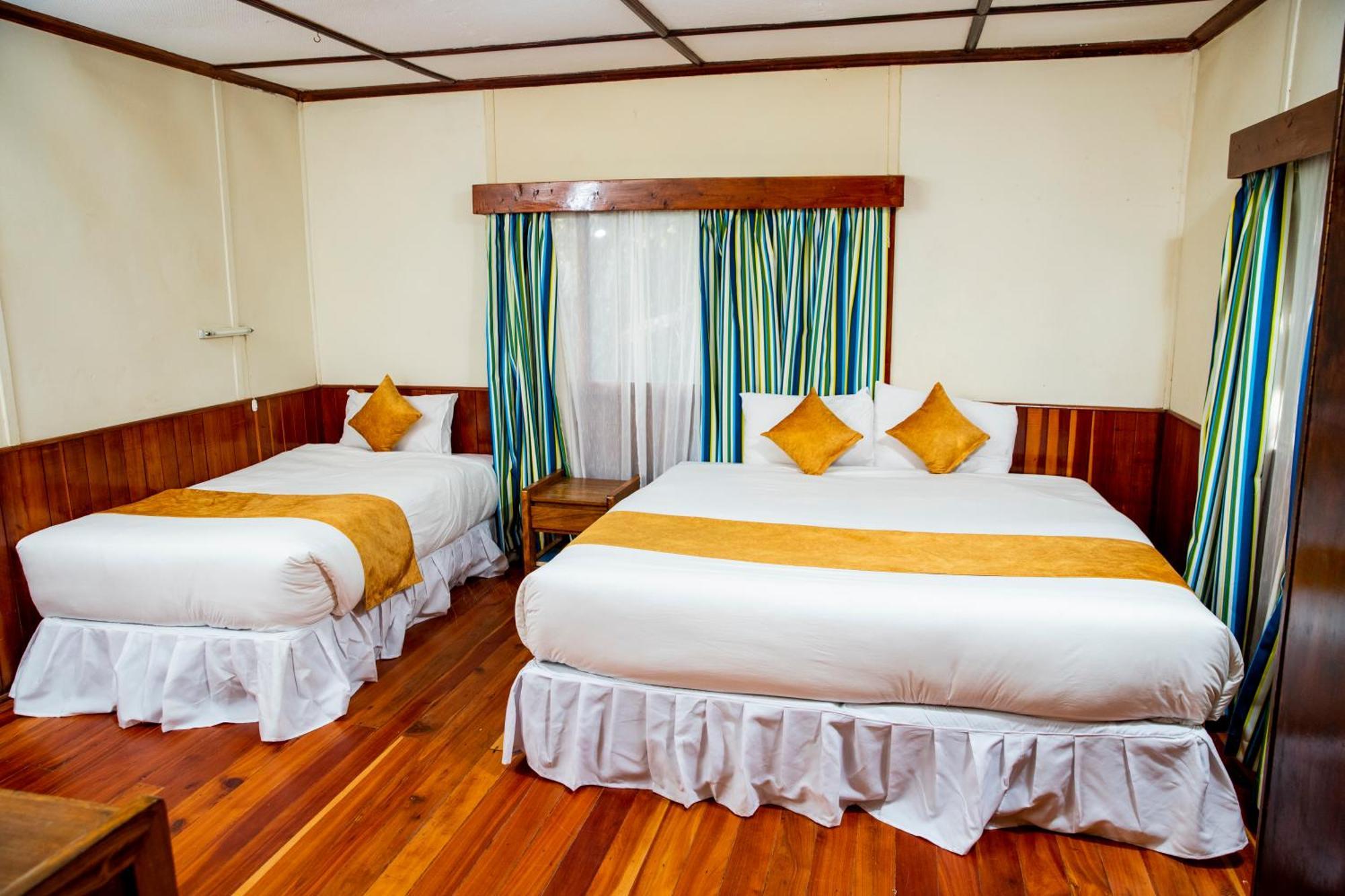 Naro Moru River Lodge Екстериор снимка